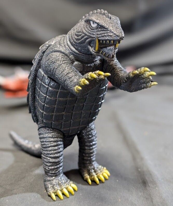 昭和ガメラ＆バルゴン（バンダイ）ソフビフィギュア2体セット : 恐竜