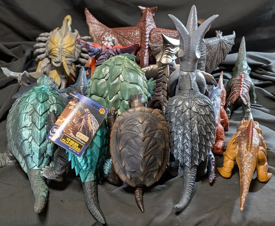 昭和～平成ガメラ＆登場怪獣（バンダイ）ソフビフィギュア