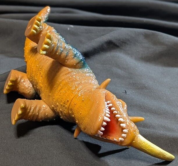 ■マルサン 日東 バルゴン ソフビ 蓄光 バルゴン（日東復刻・スラッシュカンパニー）ミドルサイズ ソフビ