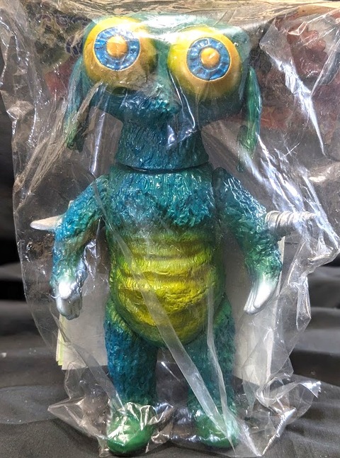 ギラギンド「スペクトルマン」登場怪獣（ベアモデル）未開封ソフビ
