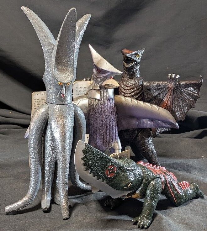 ギロン＆バイラス＆ギャオス＆ジグラ 昭和ガメラ登場（バンダイ）タグ