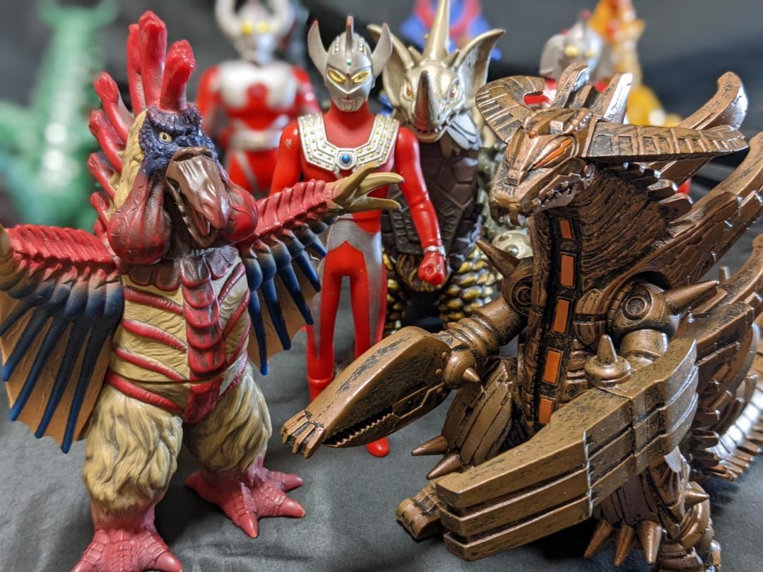 ウルトラマンタロウ＆登場怪獣・宇宙人（バンダイ）ソフビフィギュア14体セット＋５ ウルトラマンタロウ＆登場怪獣・宇宙人（バンダイ）ソフビ