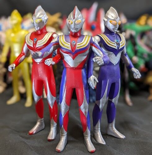 ウルトラマンティガ＆登場怪獣・宇宙人（バンダイ）ソフビフィギュア16体セット ウルトラマンティガ＆登場怪獣・宇宙人（バンダイ）ソフビフィギュア22