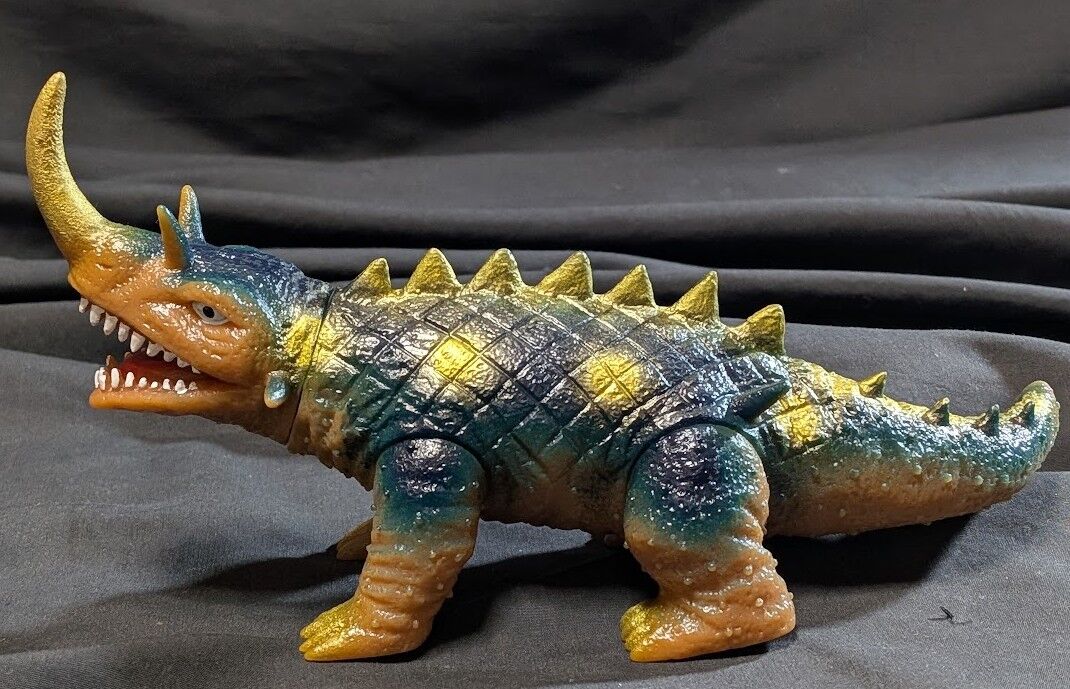 バルゴン（日東復刻・スラッシュカンパニー）ミドルサイズ ソフビ