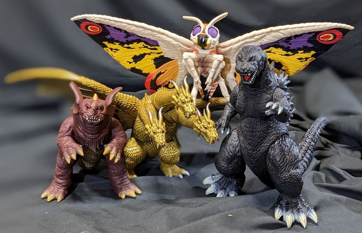 ゴジラ/モスラ/キングギドラ/バラゴン4体セット 大怪獣総攻撃2001年 GMK大怪獣総攻撃 ゴジラ・モスラ・キングギドラ・バラゴン