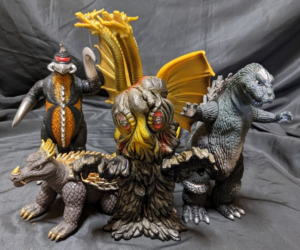 バンダイ ゴジラソフビ　ガイガン　ヘドラ バンダイ ゴジラソフビガイガンヘドラ