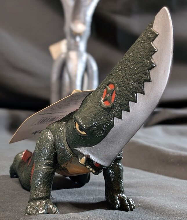ギロン＆バイラス 昭和ガメラ登場怪獣（バンダイ）タグ付ソフビフィギュア２体セット ギロン＆バイラス 昭和ガメラ登場怪獣（バンダイ）タグ付ソフビ