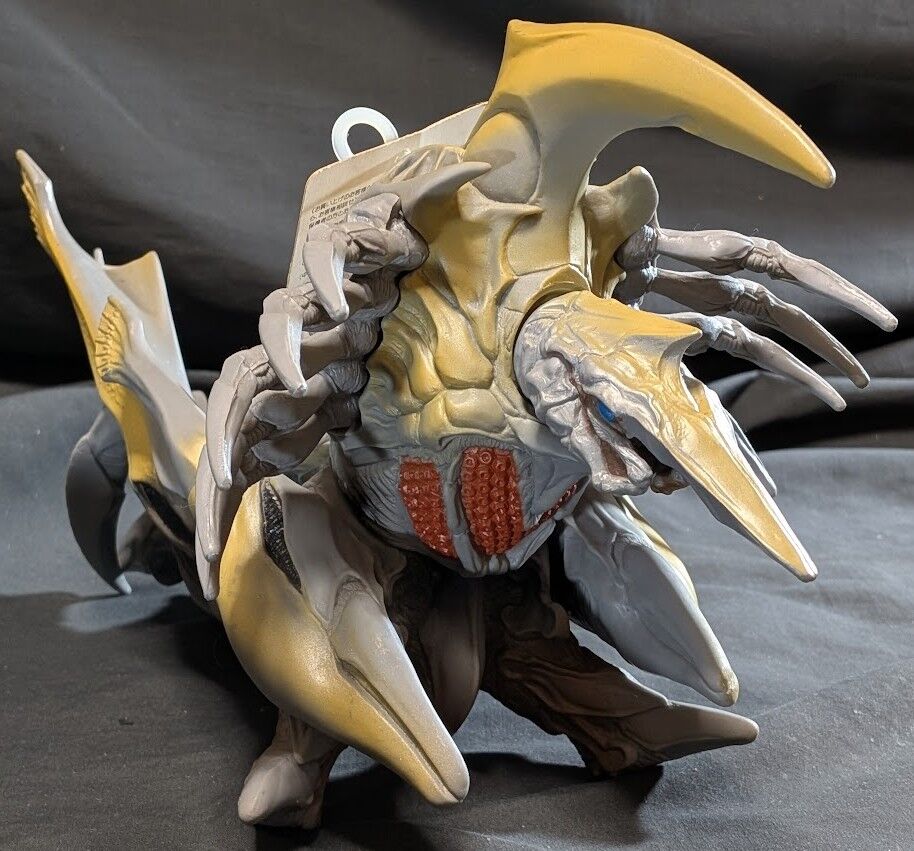 レギオン「ガメラ2」登場（バンダイ）タグ付ソフビフィギュア : 恐竜 