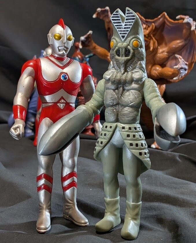 ウルトラマン80＆バルタン星人5代目・グレート＆ゲルガドン他