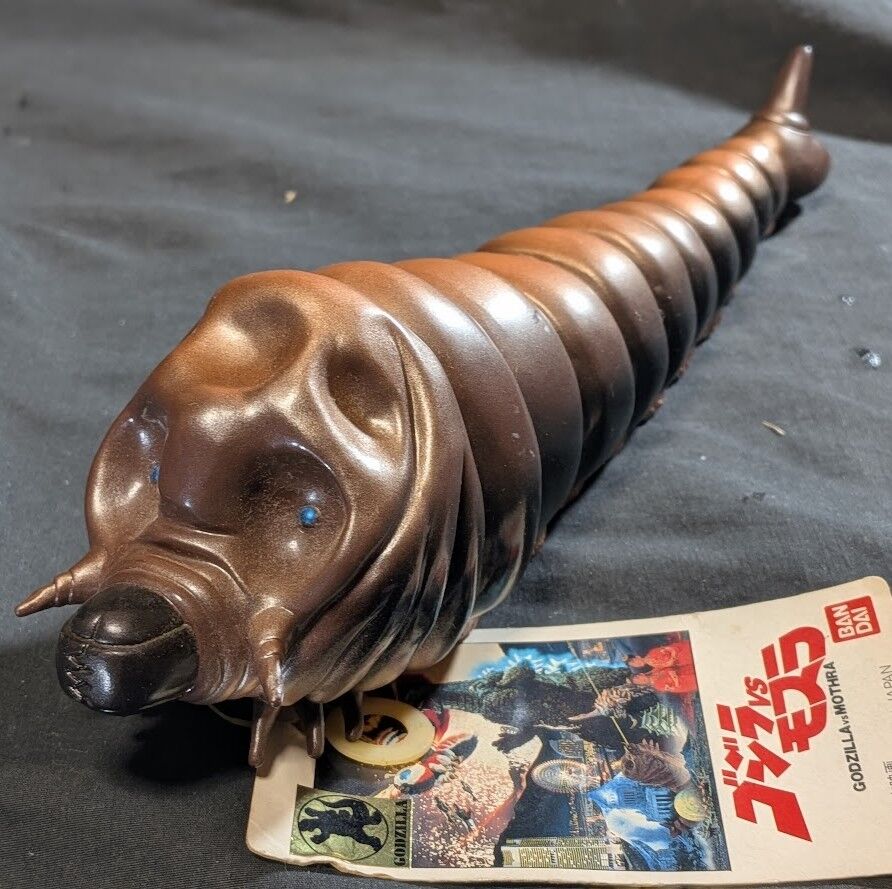 モスラ成虫 箱入・幼虫 タグ付「ゴジラvsモスラ」（バンダイ）２体セット モスラ成虫 箱入・幼虫 タグ付「ゴジラvsモスラ」（バンダイ）2体