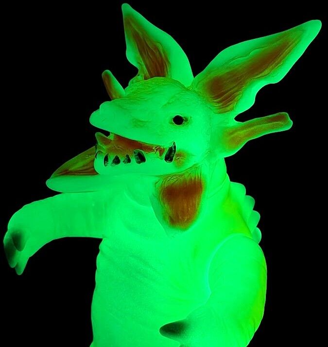 ガボラ　ブルマァク　蓄光 ブルマァク BULLMARK/ソフビ/ガボラ/蓄光｜墓場の画廊ONLINE STORE