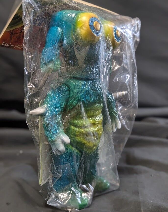 ギラギンド「スペクトルマン」登場怪獣（ベアモデル）未開封ソフビフィギュア ギラギンド「スペクトルマン」登場怪獣（ベアモデル）ソフビフィギュア