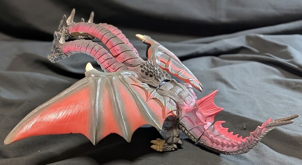デスギドラ「モスラ」登場怪獣（バンダイ）ソフビフィギュア : 恐竜