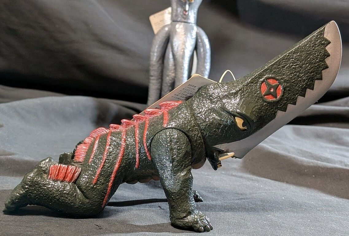 ギロン＆バイラス 昭和ガメラ登場怪獣（バンダイ）タグ付ソフビフィギュア２体セット ギロン＆バイラス 昭和ガメラ登場怪獣（バンダイ）タグ付ソフビ