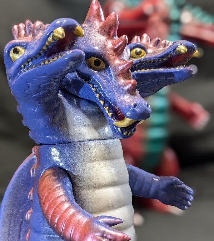 ジャイアント＆スタンダード 三つ首竜「スペクトルマン」（マスダヤ