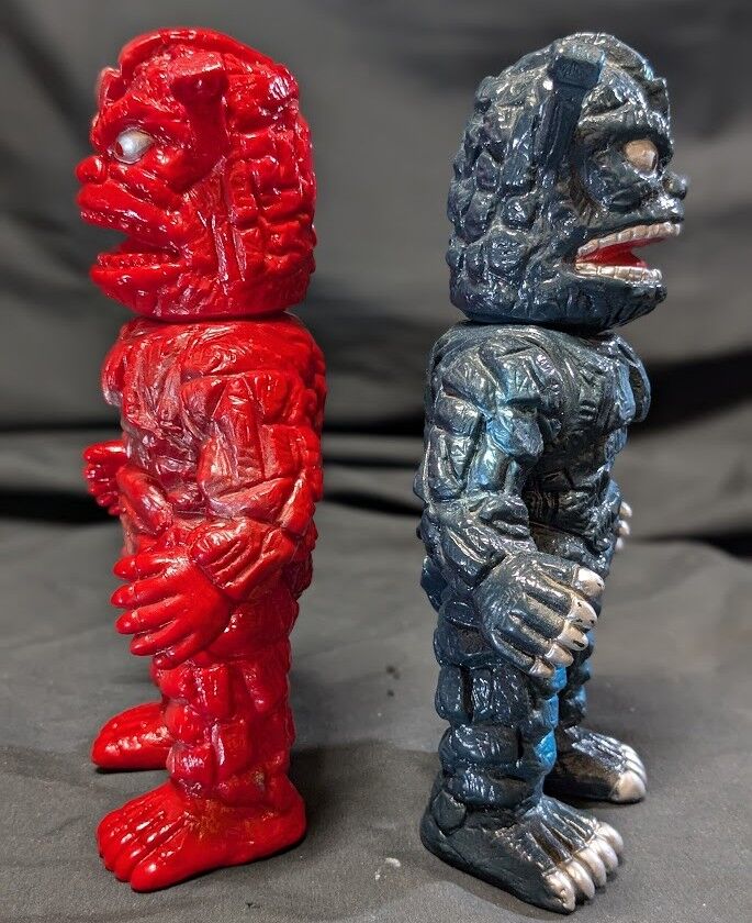 ダストマン黒色＆赤色「スペクトルマン」登場怪獣（マスダヤ復刻