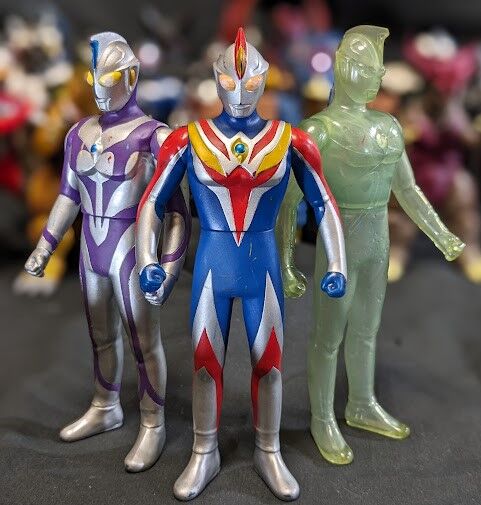 ウルトラマンコスモス＆登場怪獣・宇宙人（バンダイ）ソフビフィギュア