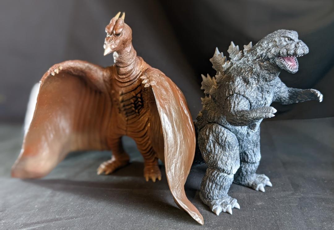 ゴジラ&ラドン(Y・MSF)ソフビフィギュア2体セット ゴジラ&ラドン(Y・MSF)ソフビフィギュア2体セット