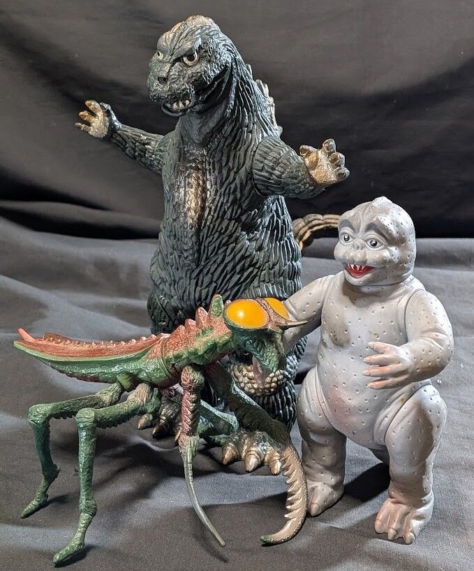 昭和ゴジラ＆ミニラ＆カマキラス「ゴジラの息子」（バンダイ）ソフビ3