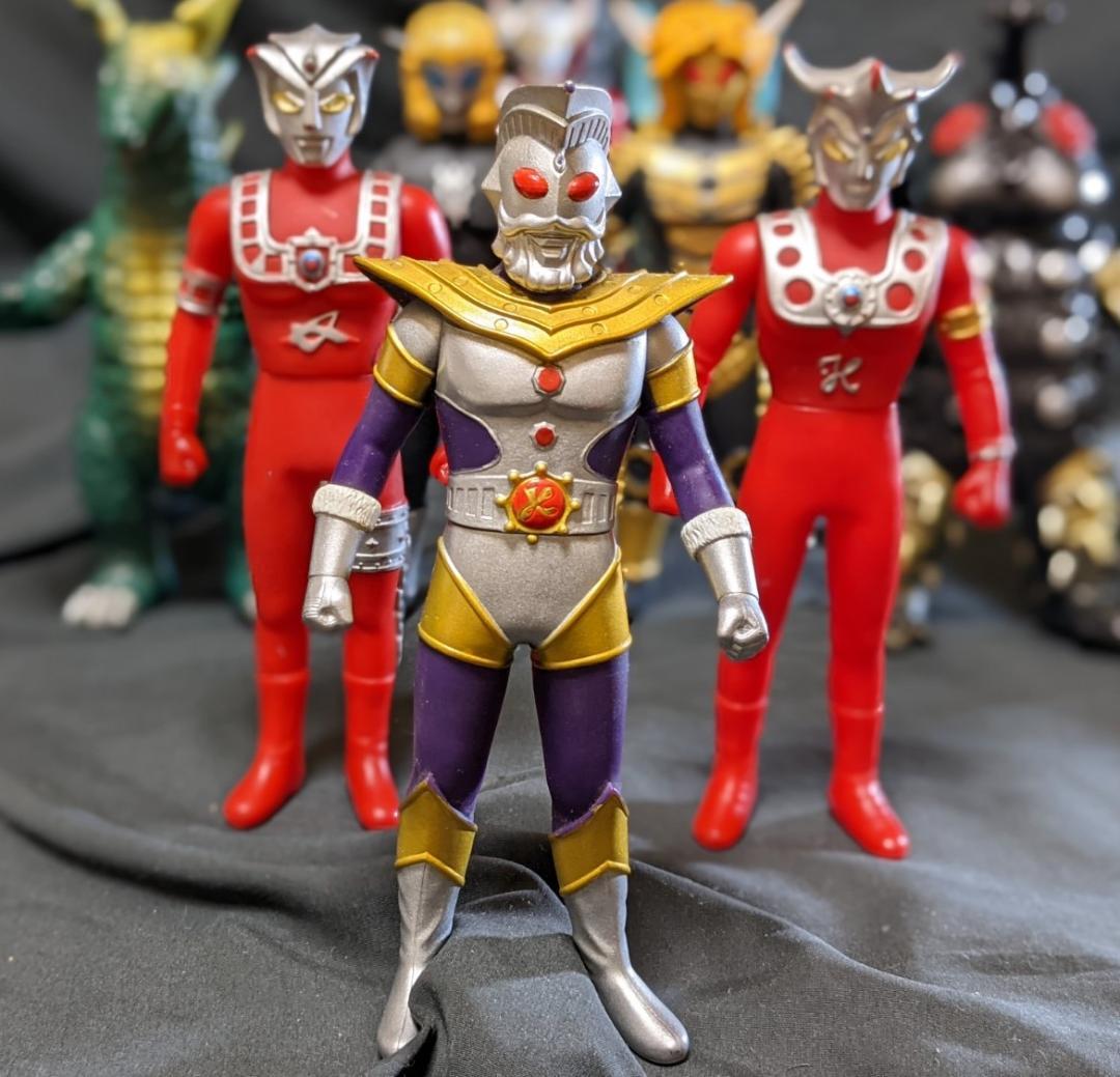 ウルトラマンレオ・ウルトラマンタロウ＆登場怪獣ソフビフィギュア