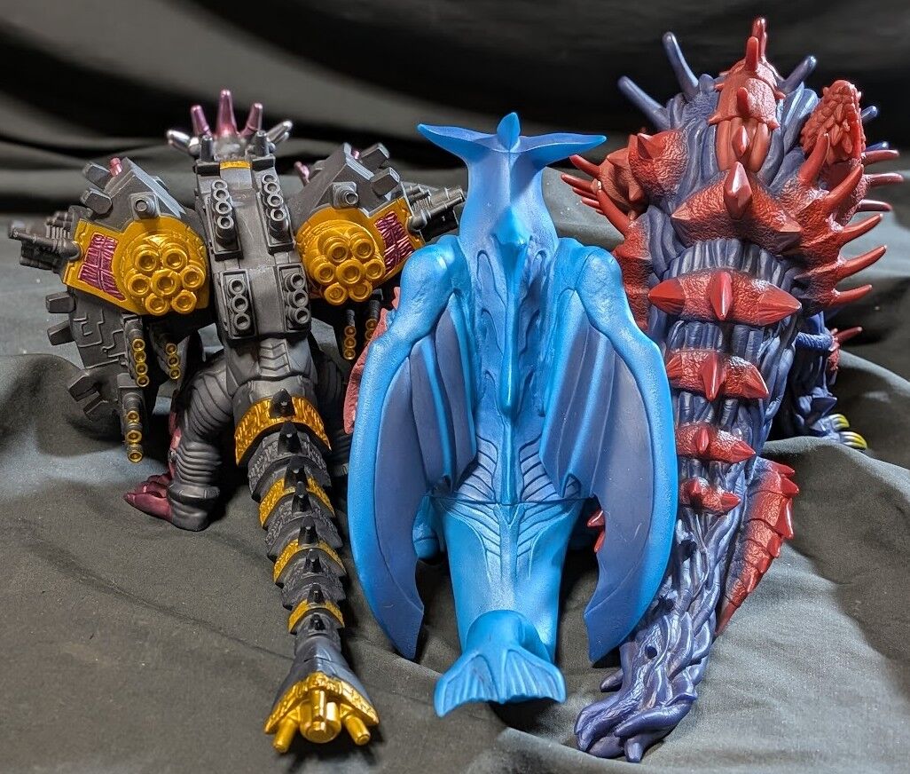 マガタノオロチ・ゼガン・ギルバリス（バンダイ）DXソフビフィギュア3