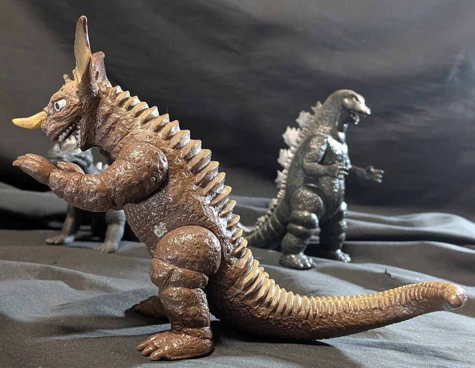 昭和ゴジラ＆アンギラス＆バラゴン（ヤマカツ）ソフビフィギュア3体