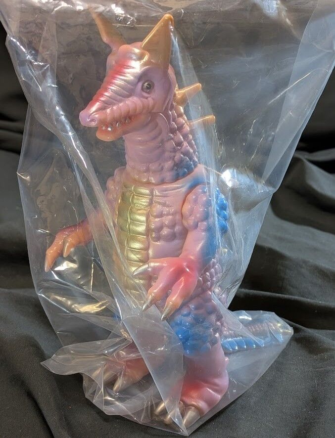 さすらい怪獣ロン「ウルトラマンレオ」登場（ブルマァク復刻）ソフビ 
