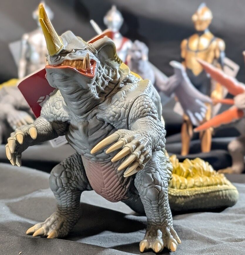 シン・ウルトラマン＆登場怪獣・宇宙人（バンダイ）タグ付ソフビ７体セット シン・ウルトラマン＆登場怪獣・宇宙人（バンダイ）タグ付ソフビ7体