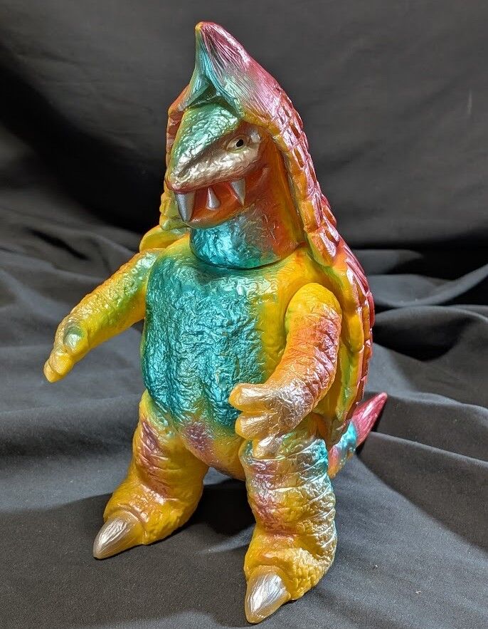 プルーマ「帰ってきたウルトラマン」登場怪獣（ブルマァク復刻）ソフビ