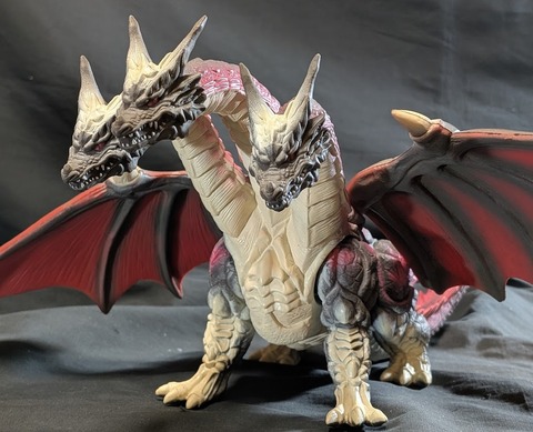 デスギドラ「モスラ」登場怪獣（バンダイ）ソフビフィギュア : 恐竜