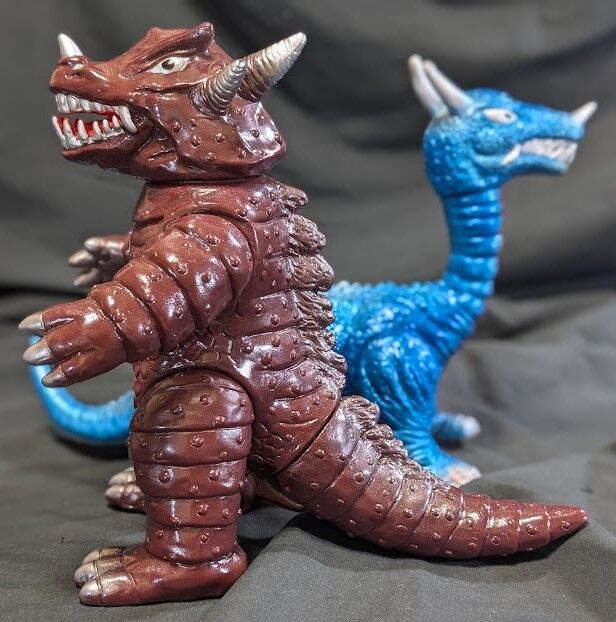 ゼロン＆ミドロン（マスダヤ）「スペクトルマン」登場怪獣ソフビ
