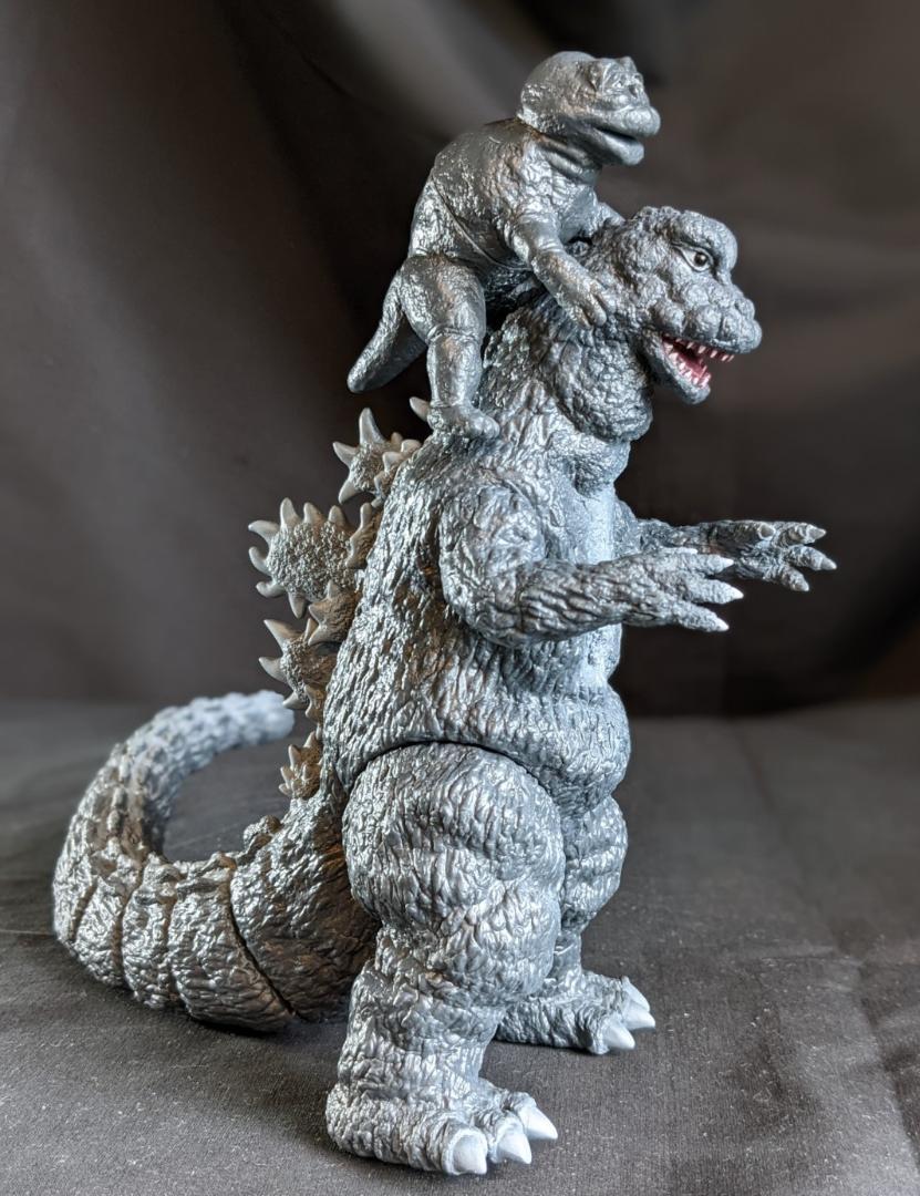 ゴジラの息子（Y・MSF）ソフビフィギュア ミニラ付き : 恐竜怪獣大