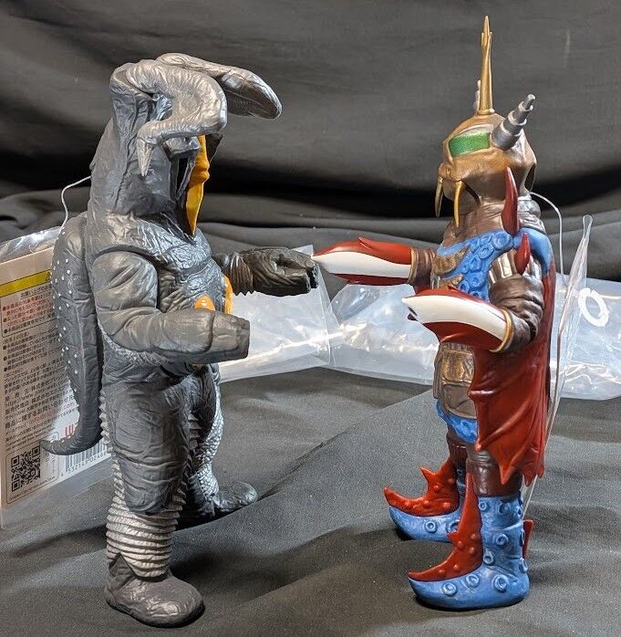 バット星人＆ゼットン2代目（エクスプラス）ウルトラ怪獣5000ソフビ2