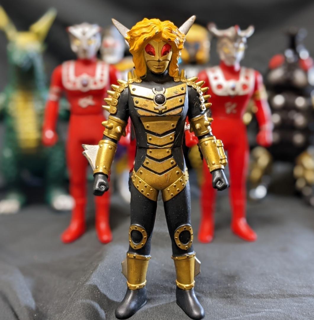 ウルトラマンレオ・ウルトラマンタロウ＆登場怪獣ソフビフィギュア