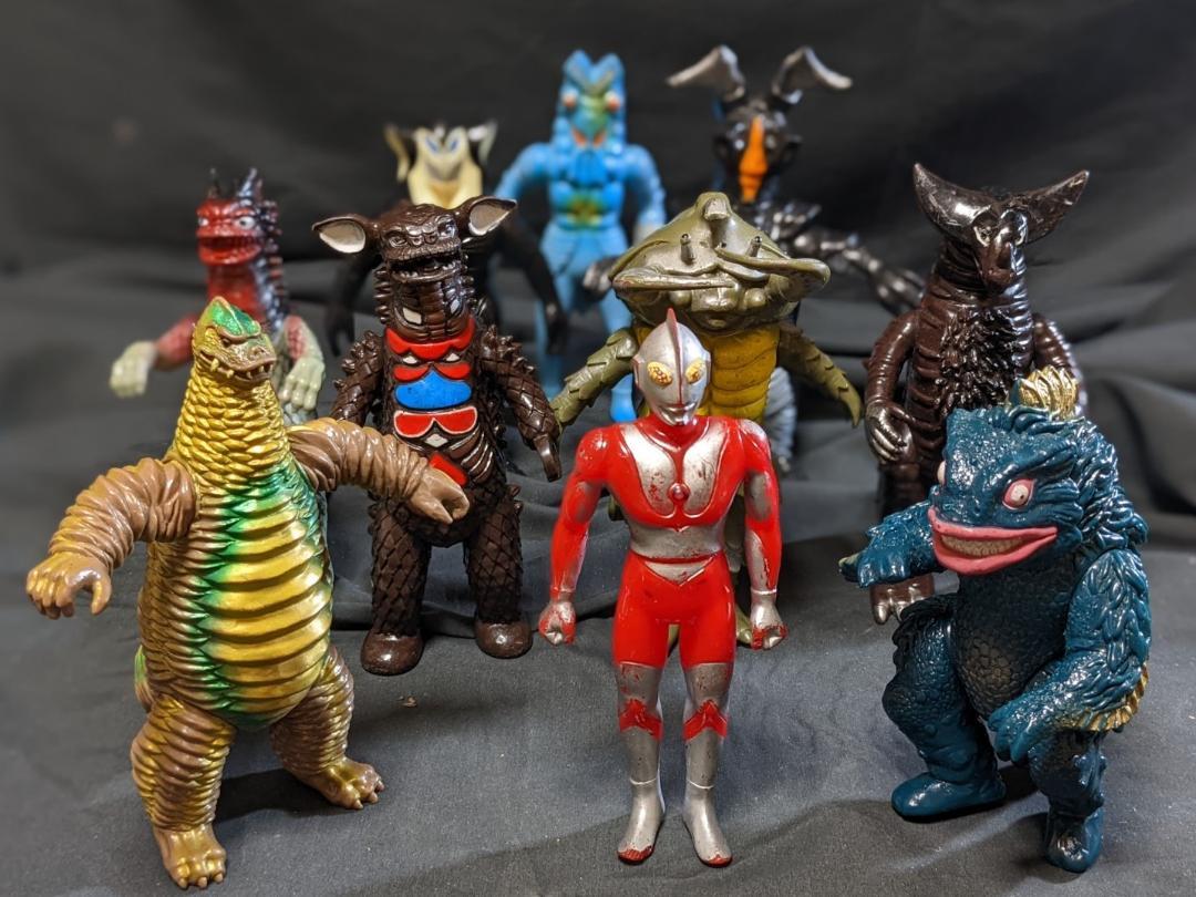 ウルトラマン＆登場怪獣・宇宙人ソフビフィギュア（バンダイ）10体