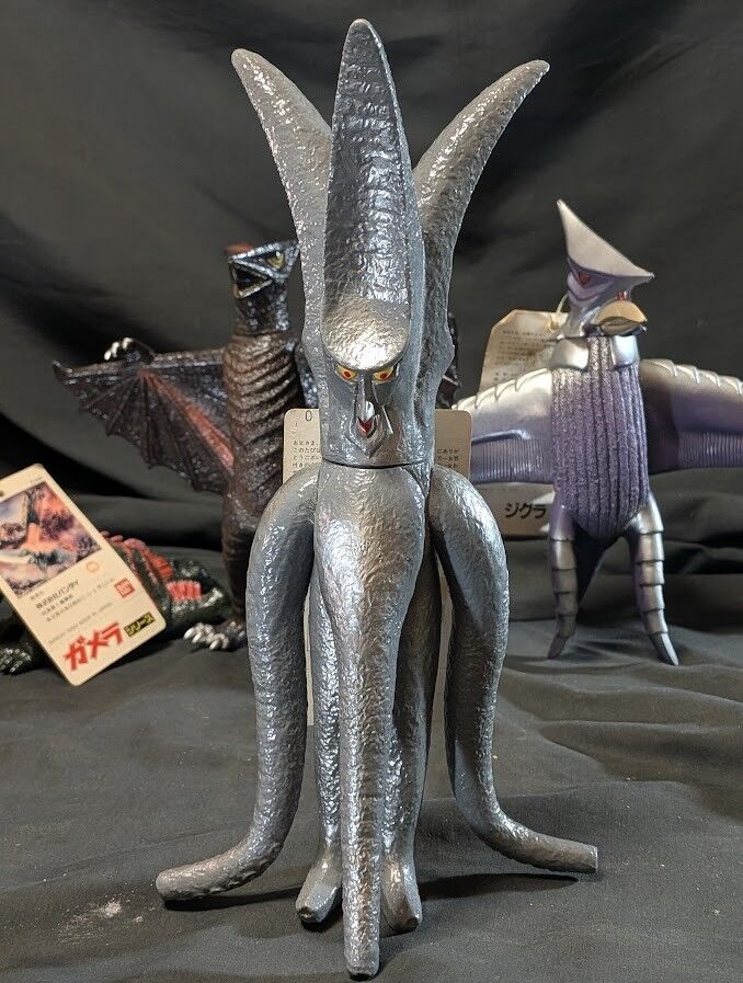ギロン＆バイラス＆ギャオス＆ジグラ 昭和ガメラ登場（バンダイ）タグ