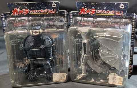 昭和ガメラ＆宇宙ギャオス（セガ・エクスプラス）ソフビフィギュア2体