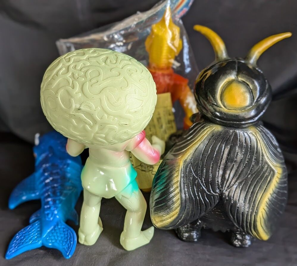 スペクトルマン＆登場怪獣（ベアモデル・マスダヤ）ソフビフィギュア4