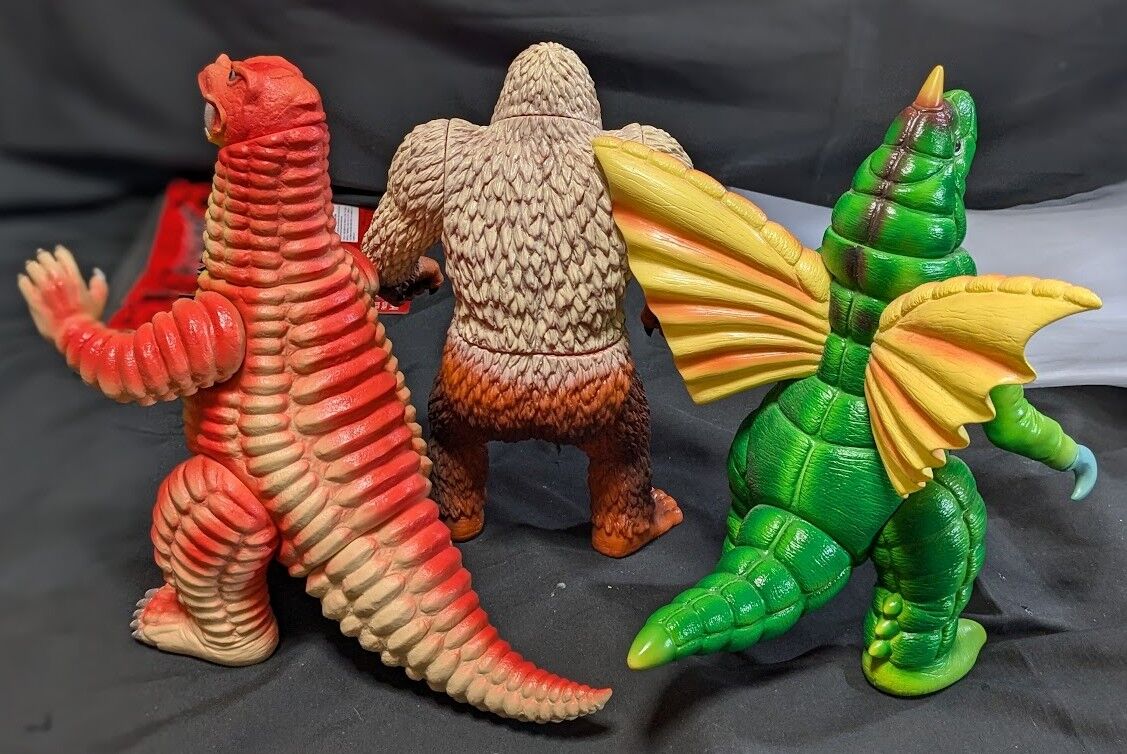 ドラコ・レッドキング・ギガス　楳図かずお彩色指定版（アート・ストーム）３体セット ドラコ・レッドキング・ギガス楳図かずお彩色指定版（アート・ストーム