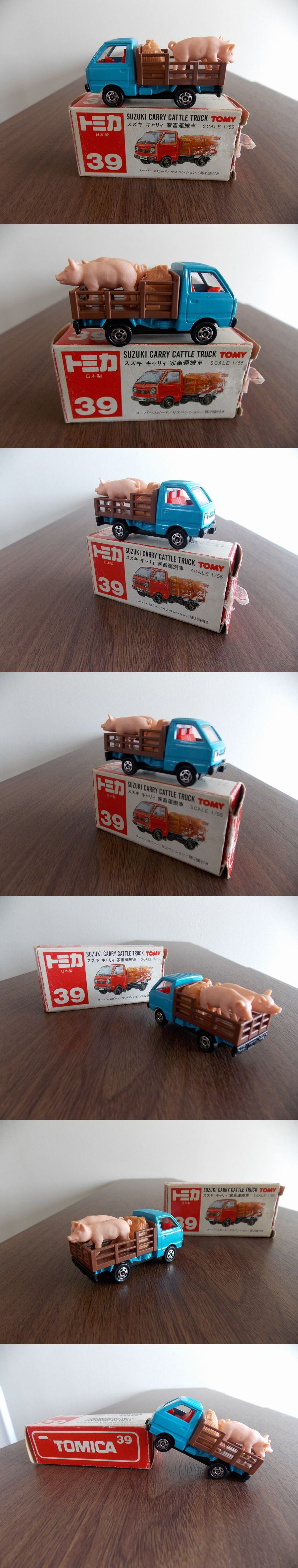 ＊387 トミカ　赤箱ジャパン物　スズキ　キャリー　家畜運搬車　本体程度よいです　豚ちゃん2頭います！！　透明ケース付き