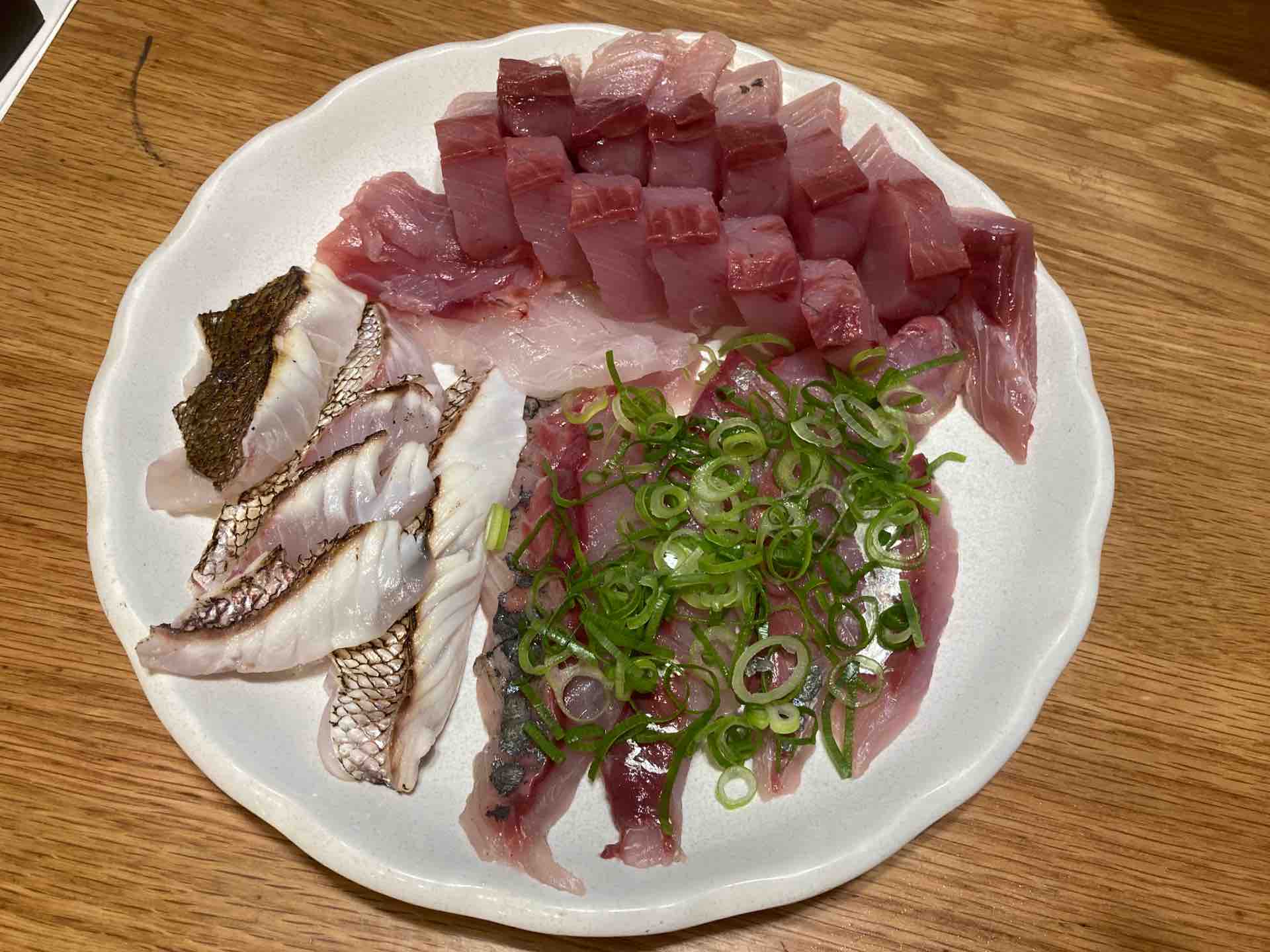 食欲の秋です ワラサ編 素材と料理人のw効果 今週のみや 食欲の秋です ワラサ編 素材と料理人のw効果 今週のみや