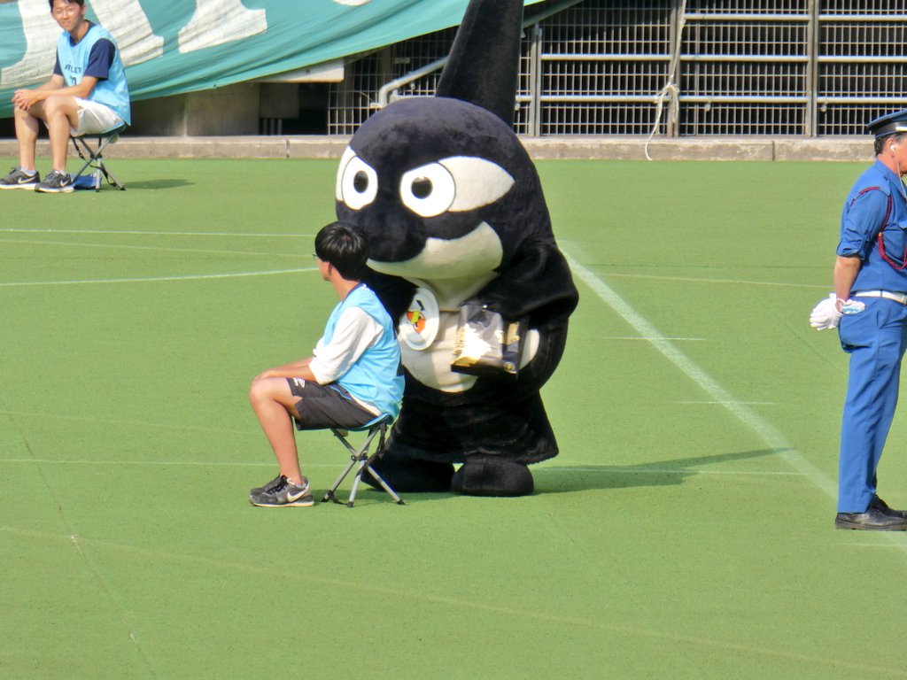 ボールパーソンと触れ合うマスコットまとめ jリーグマスコットのことばかり考えるブログ ボールパーソンと触れ合うマスコットまとめ jリーグマスコットのことばかり考えるブログ