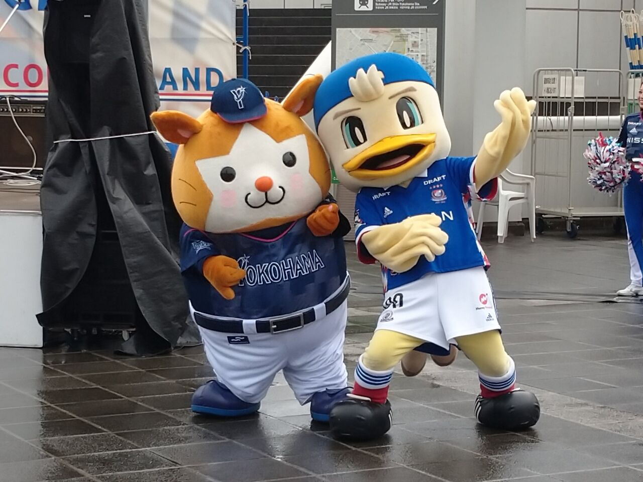 スターマンと民衆の歌 マリノス ベイスターズのi Yokohamaシリーズ最終章 ｊリーグマスコットのことばかり考えるブログ