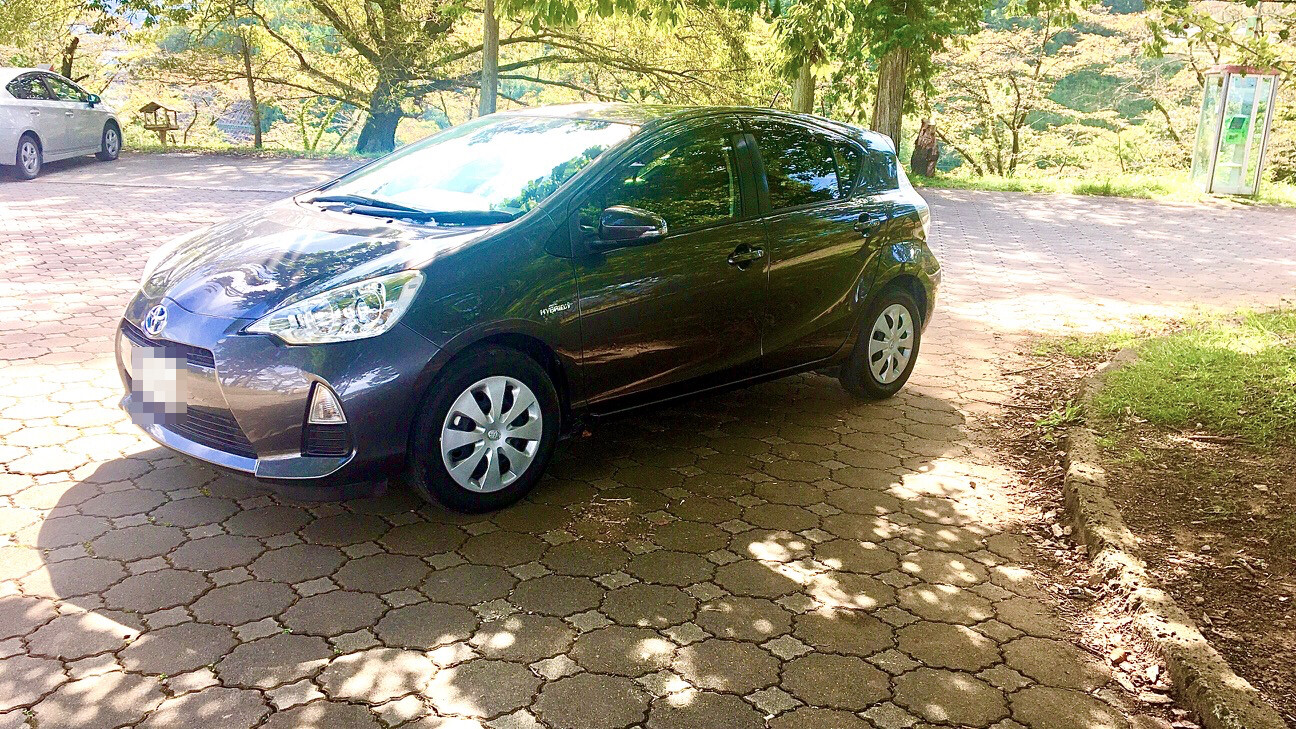 トヨタアクア中古車 新しい相棒 ハイブリット車だそうだ カリブの日記