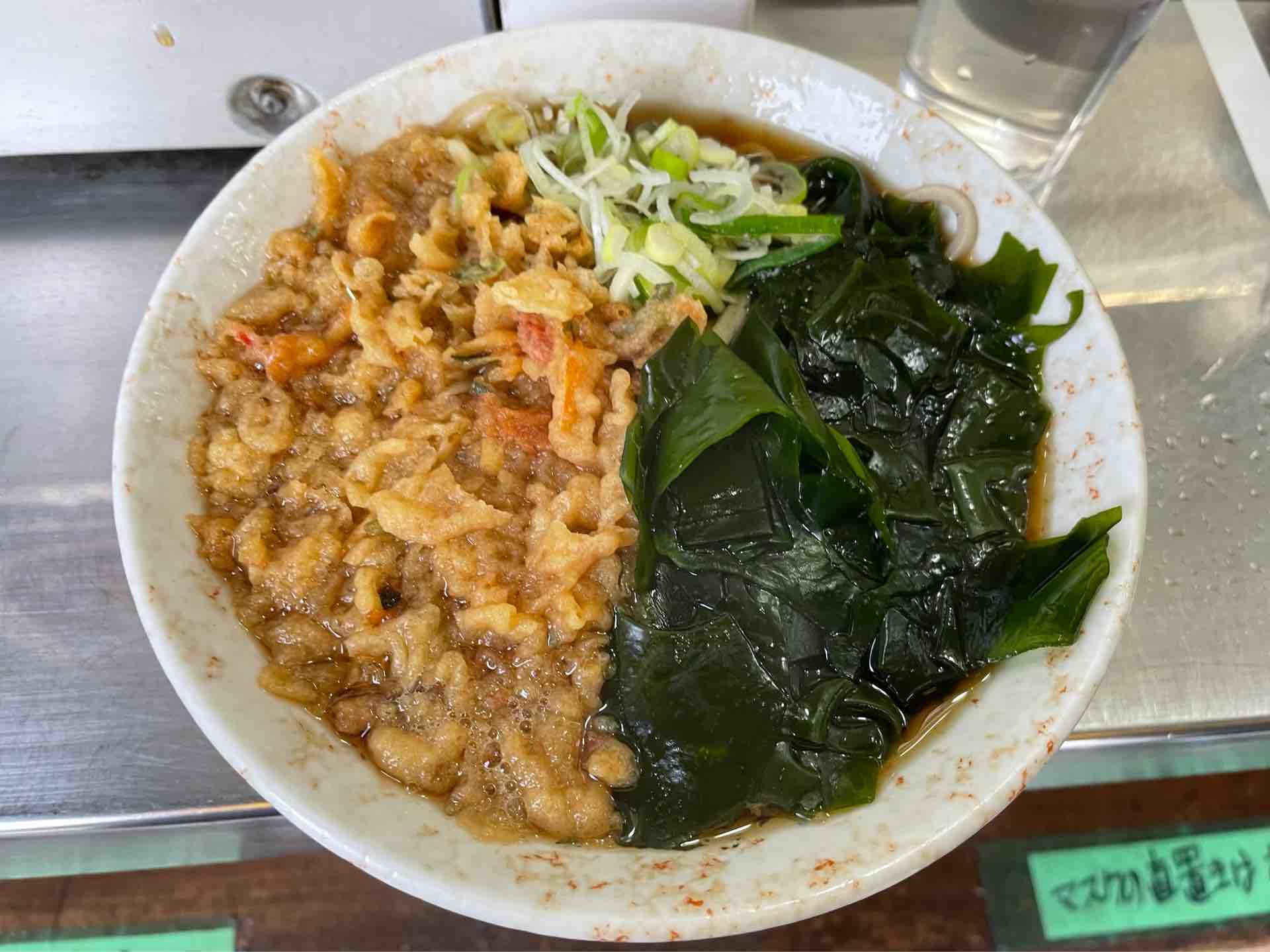 中野の 田舎そば うどん かさい にて たぬきわかめそば Dales Mivisのラーメン 一人飲みなど 中野の 田舎そば うどん かさい にて たぬきわかめそば Dales Mivisのラーメン 一人飲みなど