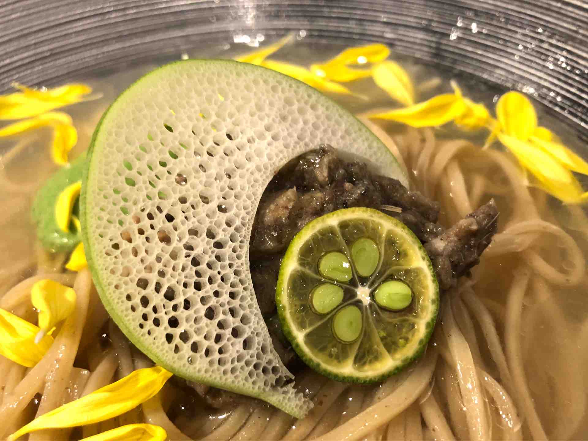 Japanese Soba Noodles 蔦 にて8 14 16数量限定 鮎の冷製塩soba Dales Mivisのラーメン 一人飲みなど