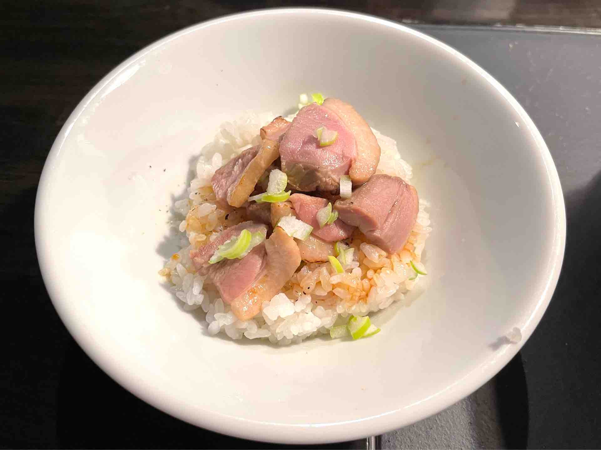 祝 4周年 ミシュラン3年連続選出 カネキッチン ヌードル にて 四年目の鴨そば 鴨葱飯 今年は12月毎水曜が 鴨そば 営業日です Dales Mivisのラーメン 一人飲みなど