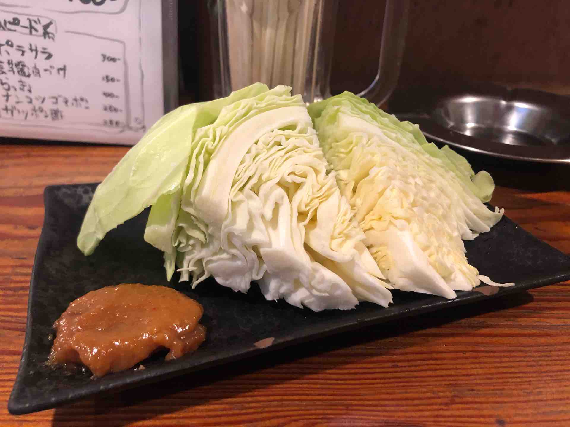 浦野屋 やきとん てるてる 高田馬場店 にて レバテキ パテドカンパーニュ かしらみそなど Dales Mivisのラーメン 一人飲みなど