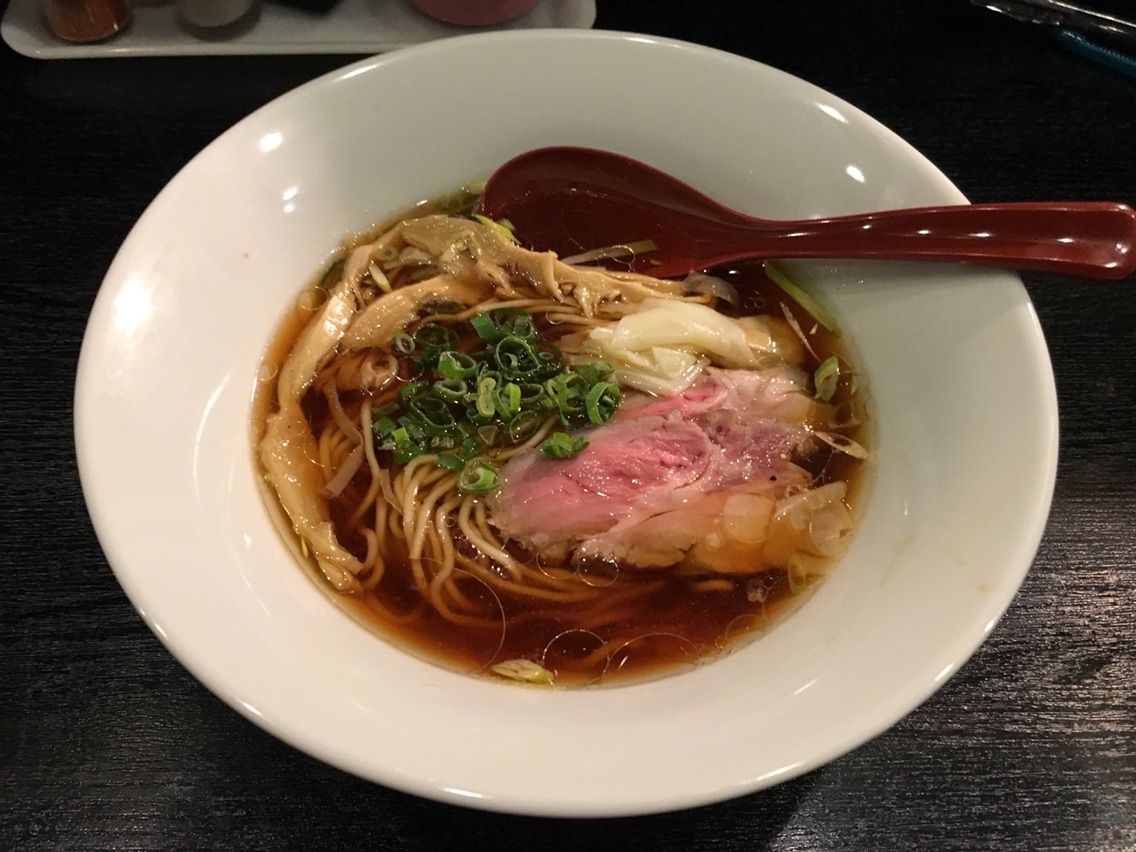 十条の 雨ニモマケズ にて鶏そば 醤油 Dales Mivisのラーメン 一人飲みなど 十条の 雨ニモマケズ にて鶏そば 醤油 Dales Mivisのラーメン 一人飲みなど
