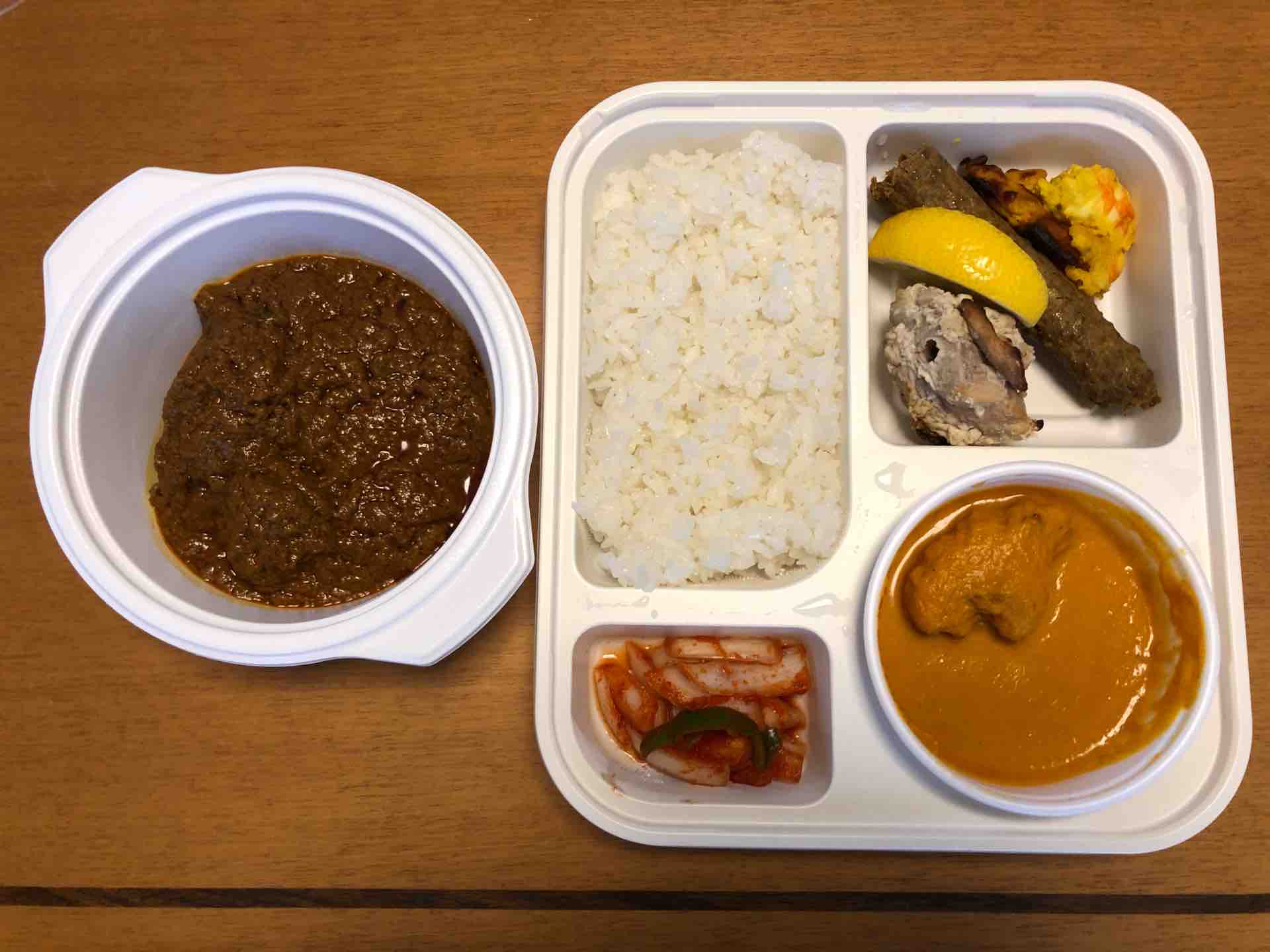 西武池袋本店デパ地下にて アジャンタ のスペシャル弁当 マトンカレー Dales Mivisのラーメン 一人飲みなど